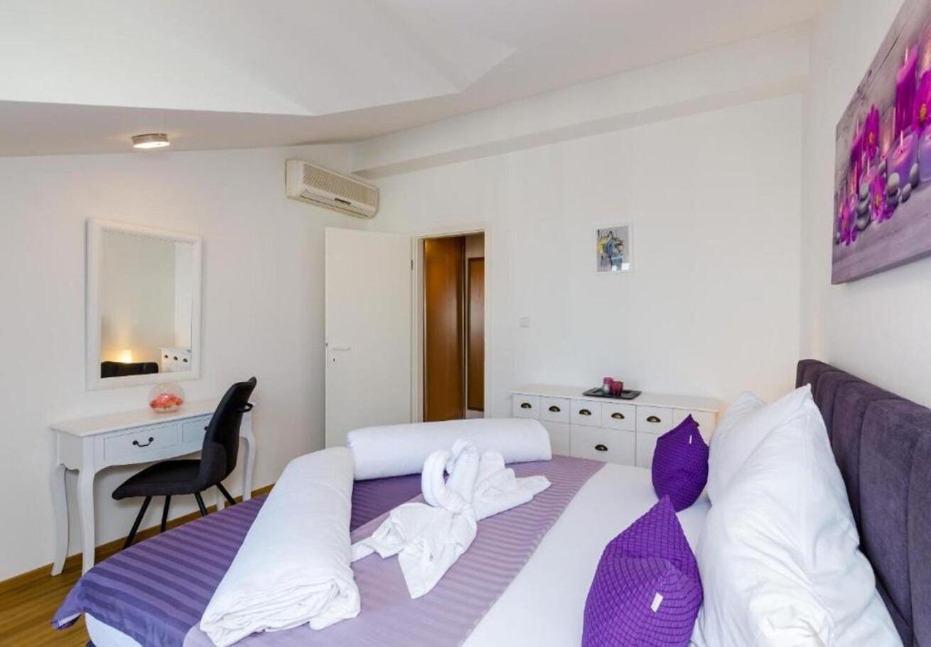 Apartments Ante - With Pool ツァヴタット エクステリア 写真