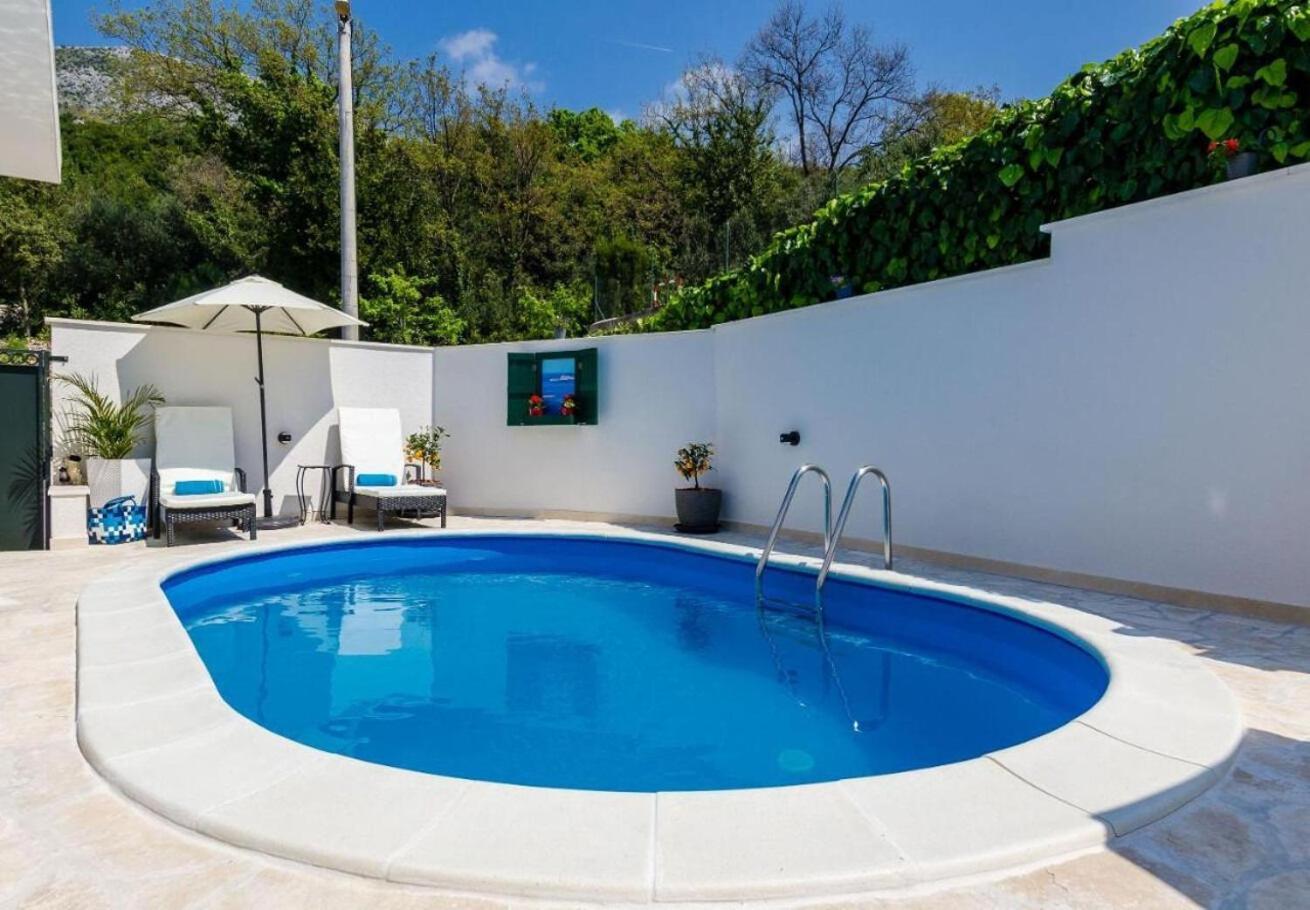 Apartments Ante - With Pool ツァヴタット エクステリア 写真